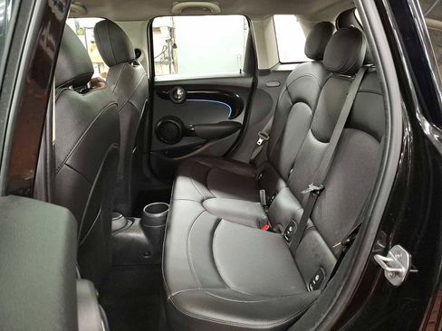 Used 2023 MINI Cooper S image 8