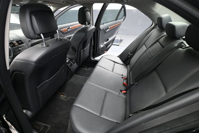 Used 2011 Mercedes-Benz C 300 4MATIC Sedan image 29