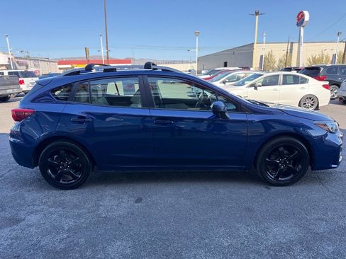 Used 2018 Subaru Impreza 2.0i Premium image 5