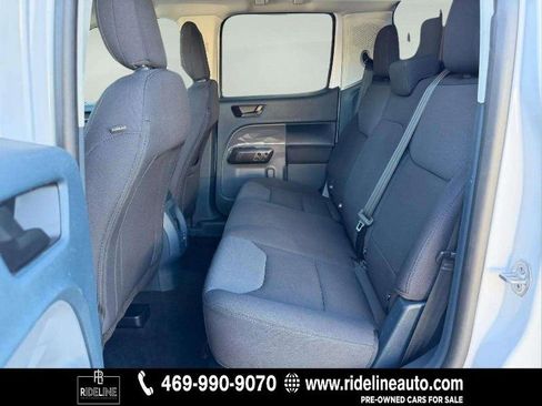 Used 2022 Ford Maverick XL image 18