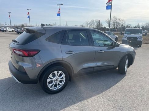 New 2026 Ford Escape Active image 10