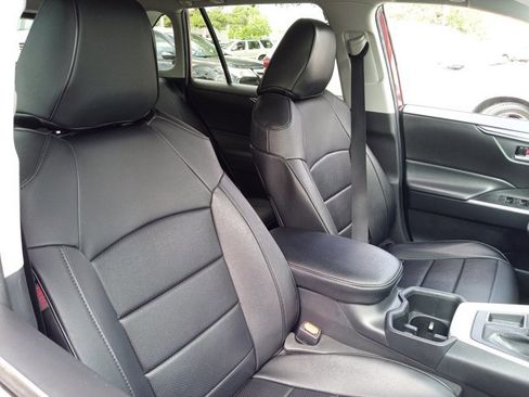 Used 2023 Toyota RAV4 XLE image 15