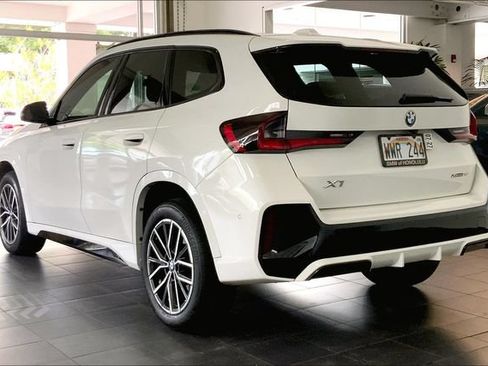 Used 2023 BMW X1 xDrive28i w/ Premium Package AWD/4WD image 5