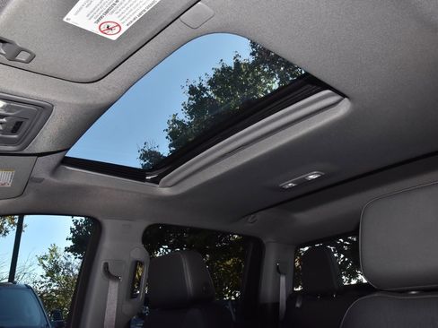 Used 2022 Chevrolet Silverado 2500 LTZ w/ LTZ Plus Package image 33