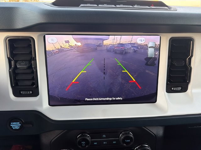 Used 2025 Ford Bronco Heritage Edition AWD/4WD image 23