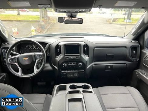 Used 2022 Chevrolet Silverado 1500 Custom w/ Safety Confidence Package AWD/4WD image 13