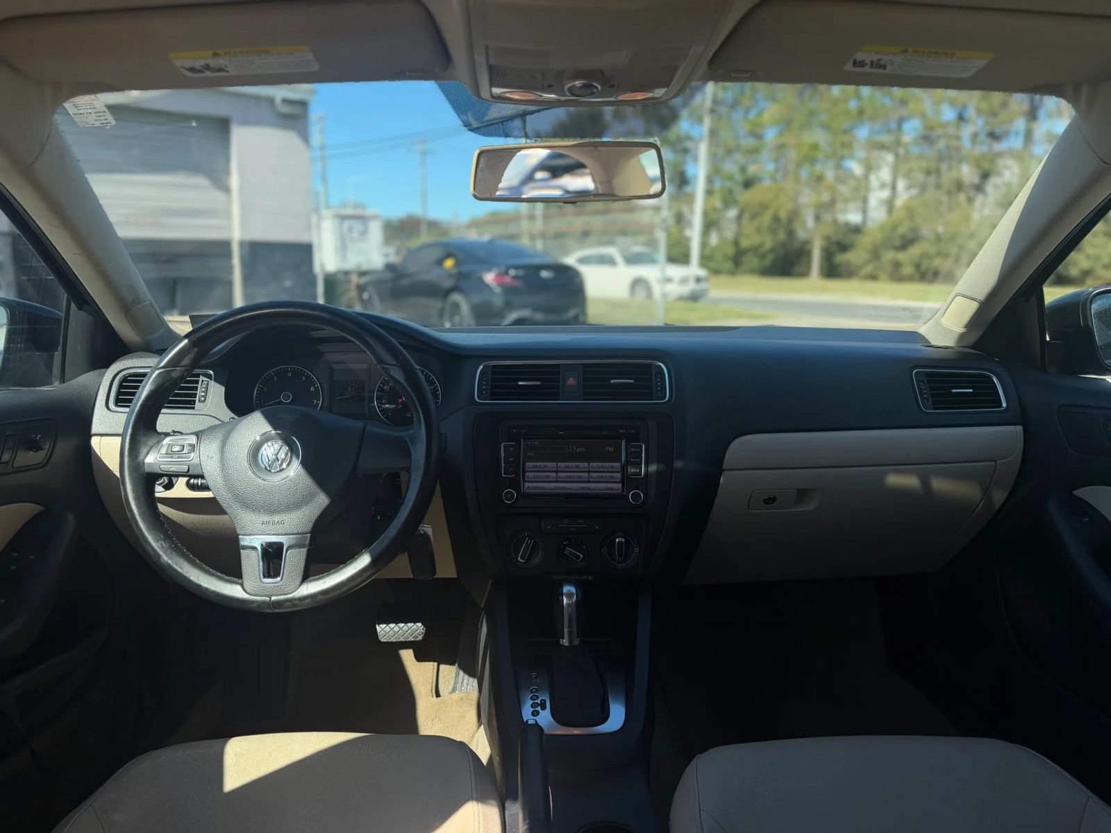 Used 2012 Volkswagen Jetta SE FWD image 10