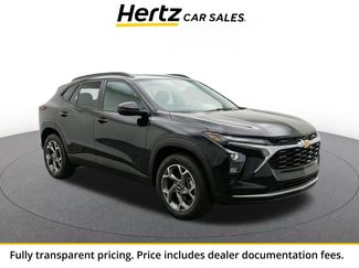 Used 2025 Chevrolet Trax LT FWD video 1