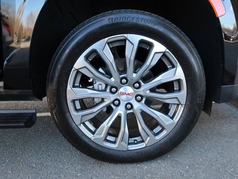 Used 2022 GMC Yukon Denali image 43