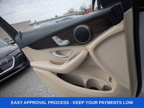 Used 2016 Mercedes-Benz GLC 300 image 29