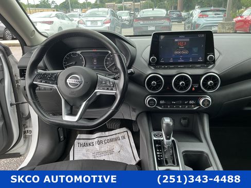 Used 2021 Nissan Sentra SV w/ Trunk Package FWD image 15