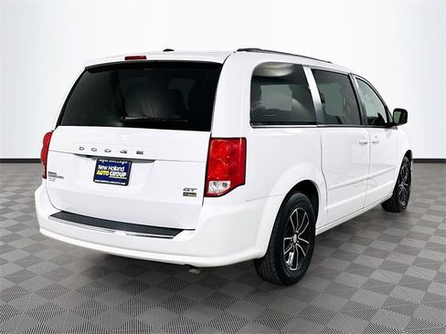 Used 2017 Dodge Grand Caravan GT image 7