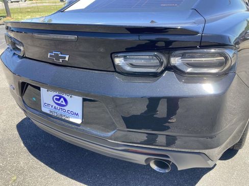 Used 2019 Chevrolet Camaro LT w/ RS Package RWD image 9
