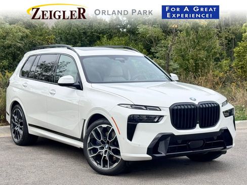 Used 2026 BMW X7 xDrive40i w/ Executive Package image 1