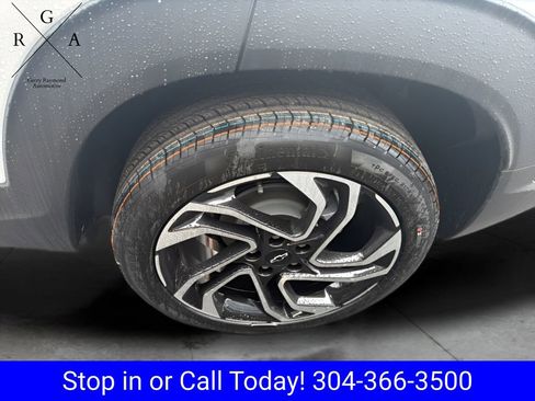 New 2026 Chevrolet TrailBlazer RS w/ Convenience Package AWD/4WD image 9
