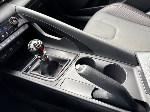 Used 2021 Hyundai Elantra N Line image 23