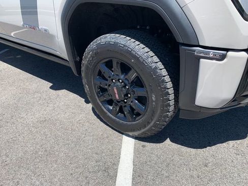 New 2026 GMC Sierra 2500 AT4 w/ Technology Package AWD/4WD image 6