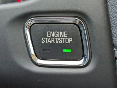 Used 2023 GMC Acadia Denali w/ Denali Technology Package image 27