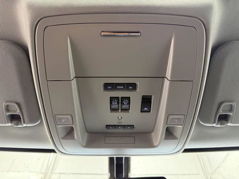 Used 2019 GMC Sierra 2500 SLT image 25