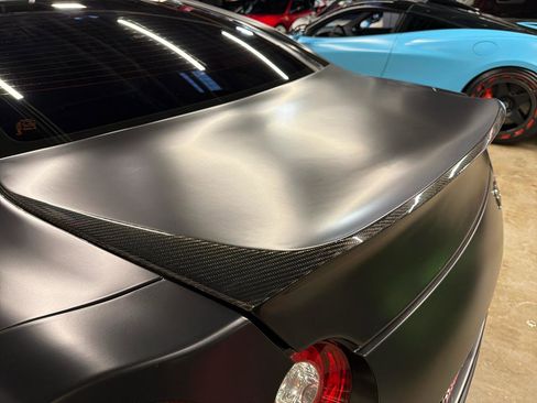 Used 2015 Nissan GT-R Black Edition image 23