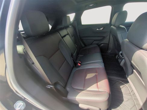 Used 2023 Chevrolet Blazer RS w/ Driver Confidence II Package AWD/4WD image 33