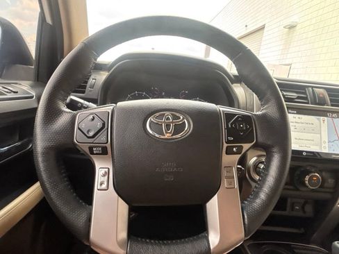 Used 2023 Toyota 4Runner SR5 Premium w/ Moonroof Package RWD image 23