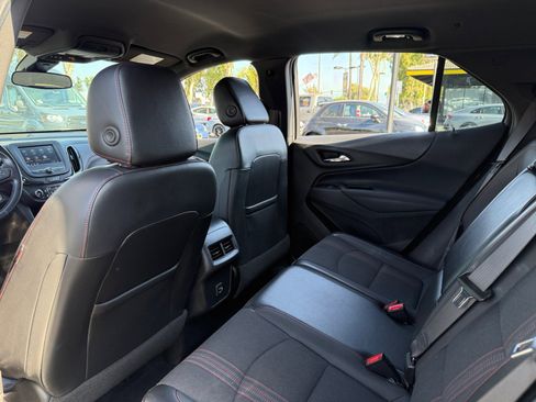 Used 2022 Chevrolet Equinox RS image 17