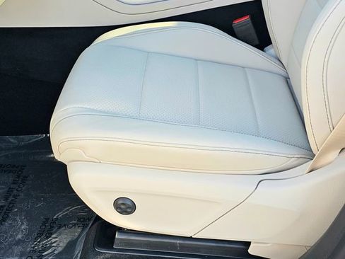 New 2026 Mercedes-Benz GLE 350 4MATIC image 16