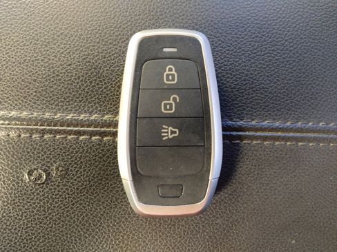 Used 2019 GMC Terrain SLT w/ Preferred Package image 32