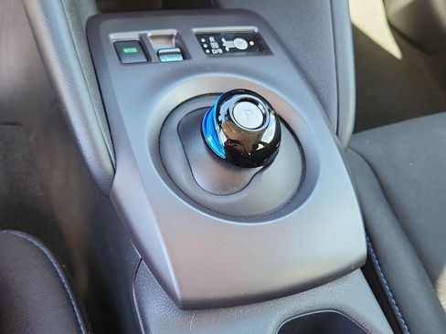 Used 2025 Nissan Leaf S FWD image 20