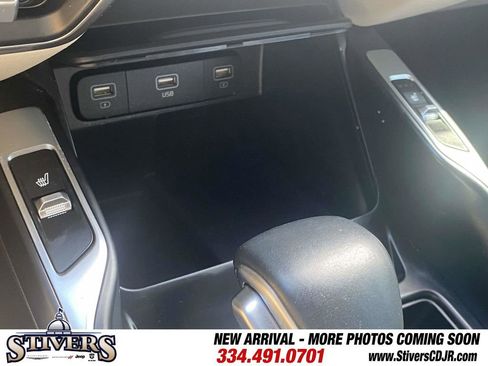 Used 2022 Kia Sorento S image 27