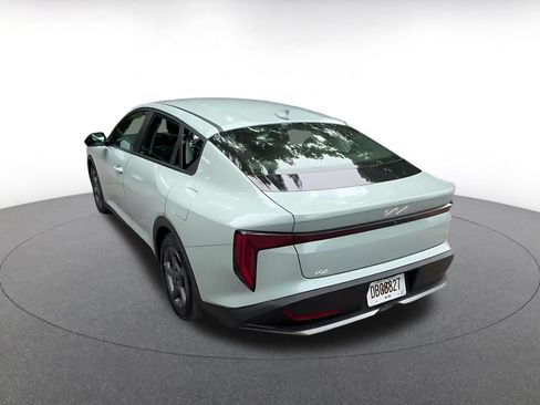 Used 2025 Kia K4 FWD image 9