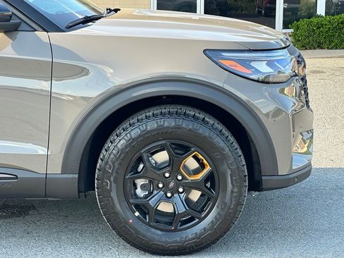 New 2026 Ford Explorer Tremor w/ Tremor Ultimate Package AWD/4WD image 46