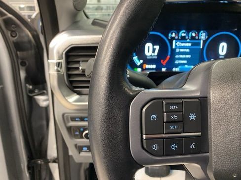 Used 2023 Ford F150 Lariat w/ Trailer Tow Package image 18