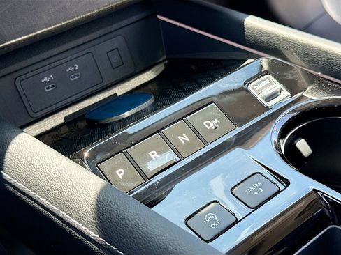 New 2026 Nissan Murano Platinum AWD/4WD image 11