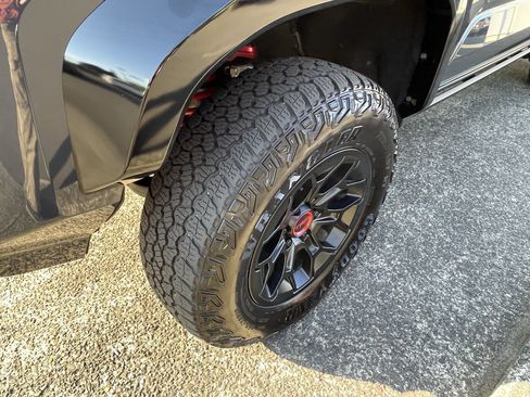 Certified 2025 Toyota Tacoma TRD Pro AWD/4WD image 8