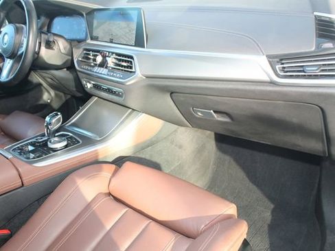 Used 2022 BMW X5 xDrive45e w/ M Sport Package image 26