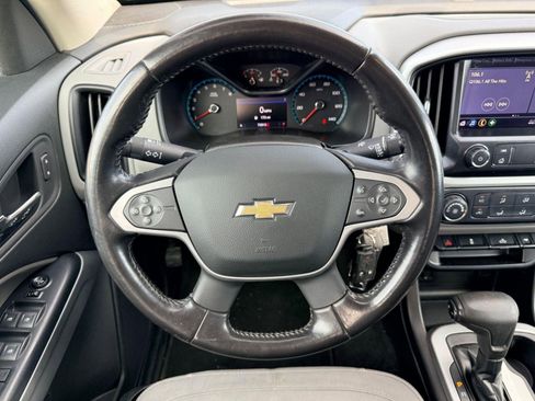 Used 2020 Chevrolet Colorado LT image 14