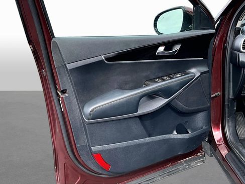 Used 2019 Kia Sorento FWD image 12