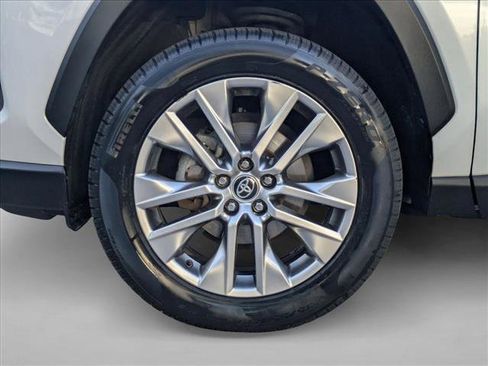 Used 2023 Toyota RAV4 XLE Premium FWD image 23