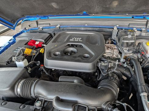 Used 2021 Jeep Wrangler Unlimited Sport AWD/4WD image 26