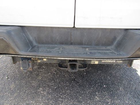 Used 2015 Chevrolet Express 2500 RWD image 21