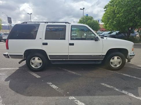 Used 1999 GMC Yukon SLT w/ Marketing Opt Pkg 5 image 4