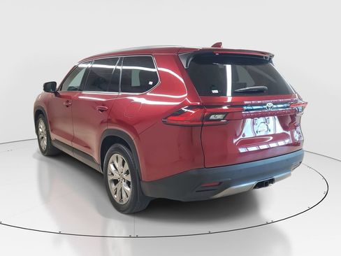 Certified 2024 Toyota Grand Highlander FWD image 5