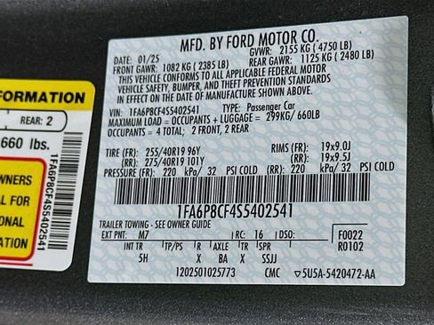Used 2025 Ford Mustang GT Premium w/ GT Performance Package RWD image 29