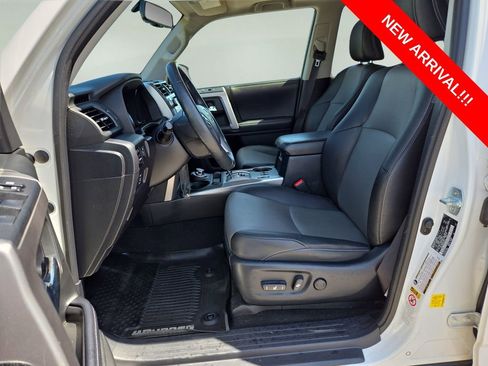 Used 2019 Toyota 4Runner SR5 Premium AWD/4WD image 10