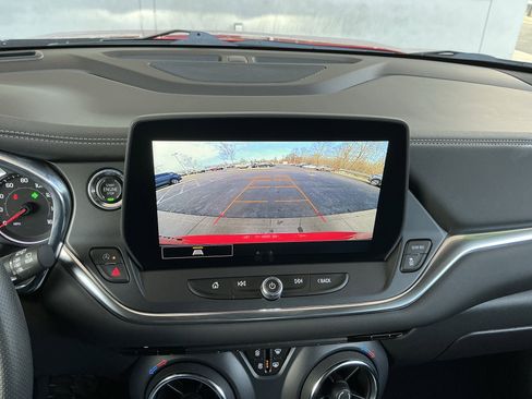 Used 2024 Chevrolet Blazer LT w/ Convenience Package image 10