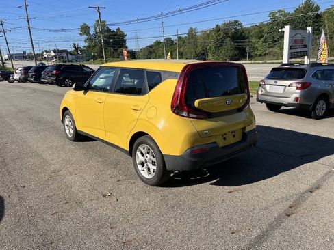 Used 2020 Kia Soul S FWD image 5