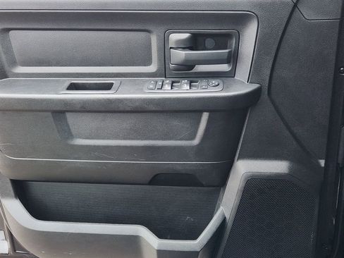 Used 2019 RAM 1500 Tradesman w/ Chrome Plus Package RWD image 21
