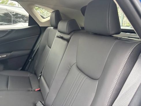 Used 2025 Lexus NX 250 FWD w/ Towing Package (2000 Lbs) image 4